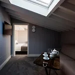 The Frame 4* Florens