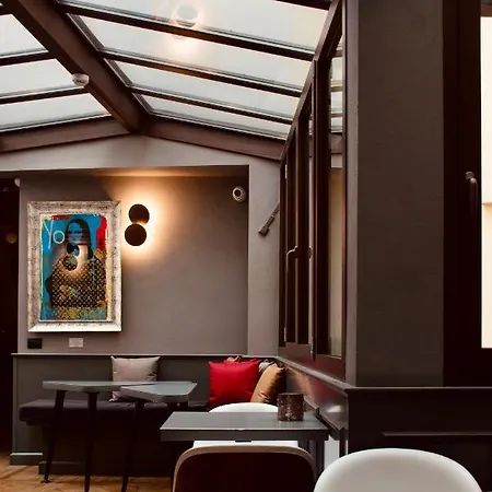 Hotel The Frame