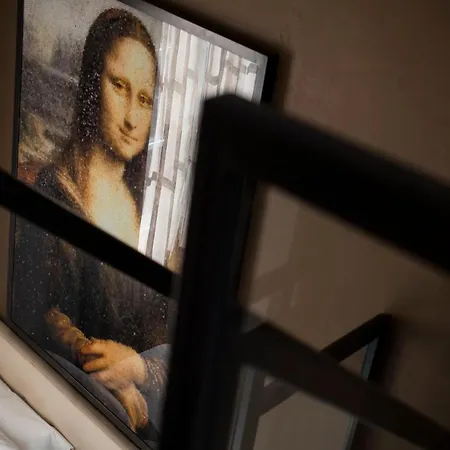 The Frame Szálloda