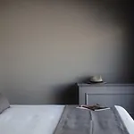 Otel The Frame