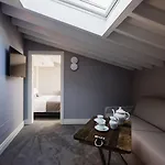 Otel The Frame